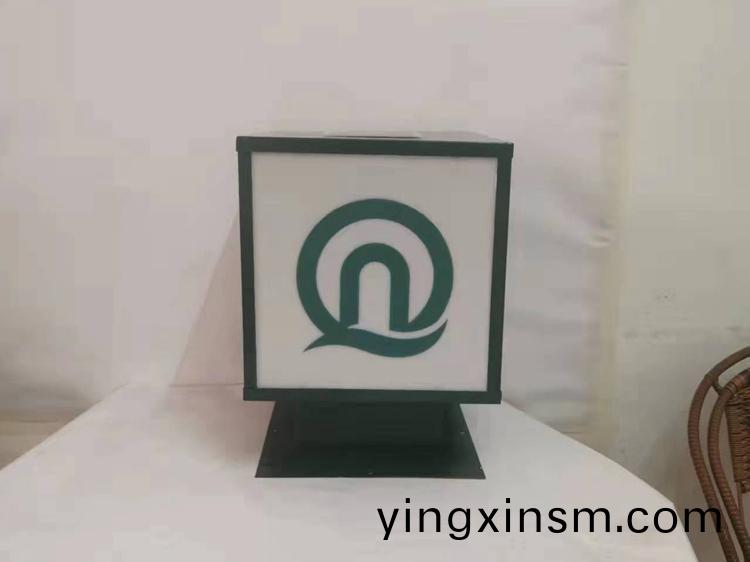 地(di)鐵圍(wei)攩