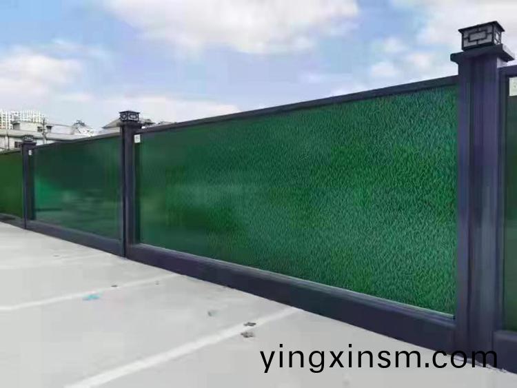 地(di)鐵圍攩